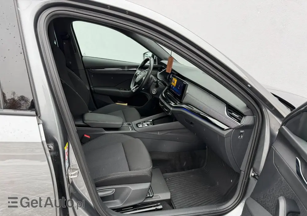 SKODA Octavia 1.5 TSI e-TEC DSG Sportline