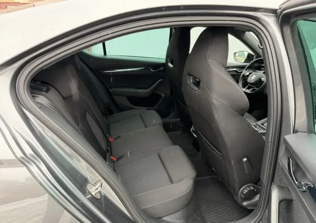 SKODA Octavia 1.5 TSI e-TEC DSG Sportline