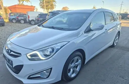 HYUNDAI I40 