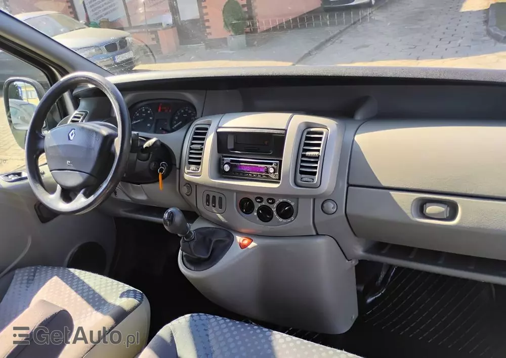 RENAULT Trafic 2.0 dCi 90 L1H1