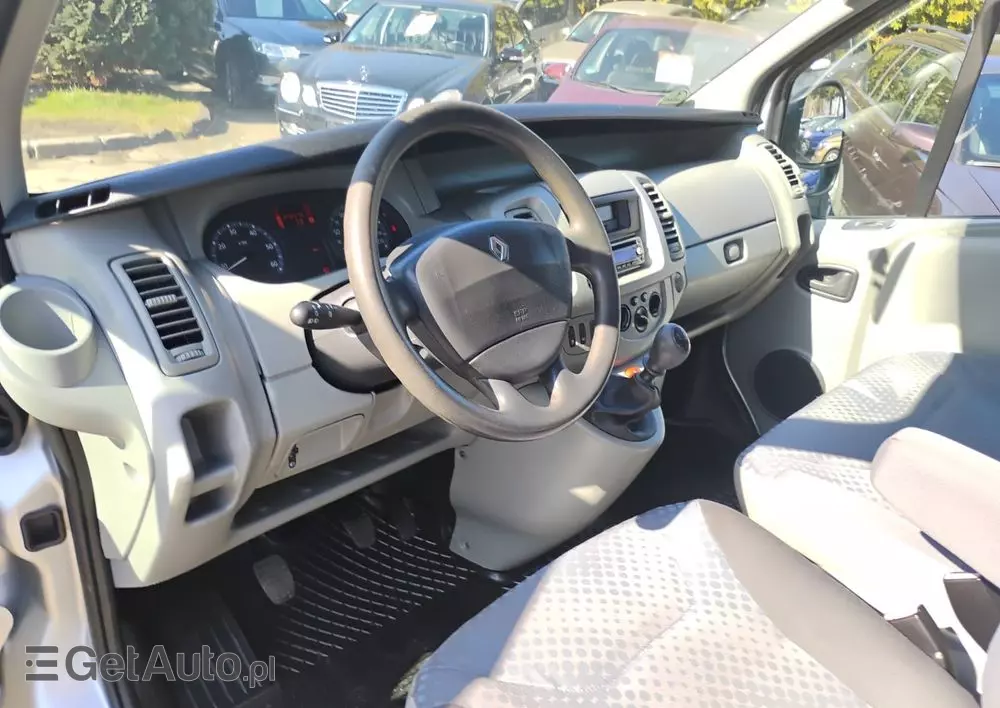 RENAULT Trafic 2.0 dCi 90 L1H1