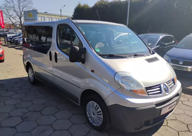 RENAULT Trafic 2.0 dCi 90 L1H1
