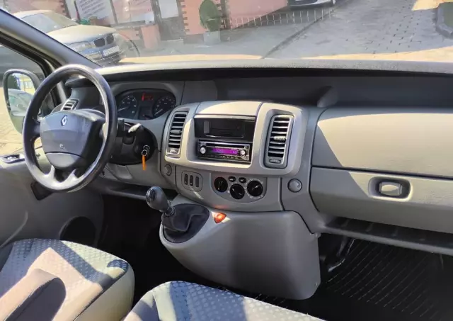RENAULT Trafic 2.0 dCi 90 L1H1