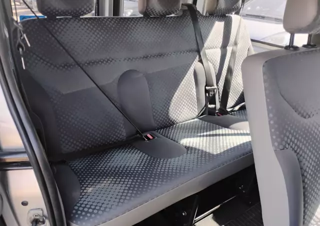 RENAULT Trafic 2.0 dCi 90 L1H1