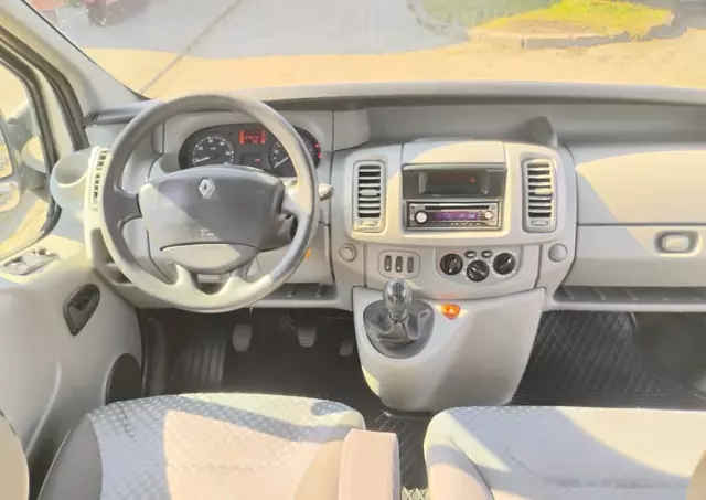 RENAULT Trafic 2.0 dCi 90 L1H1