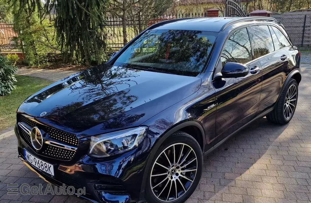 MERCEDES-BENZ GLC 