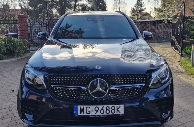 MERCEDES-BENZ GLC 