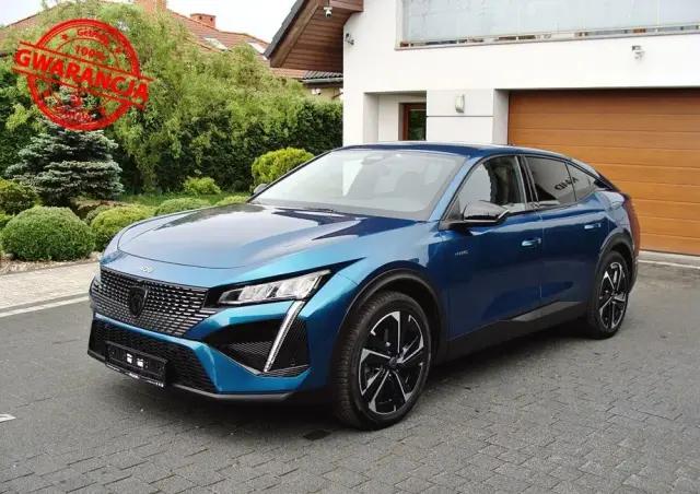 PEUGEOT 408 