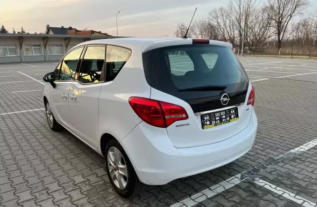 OPEL Meriva 