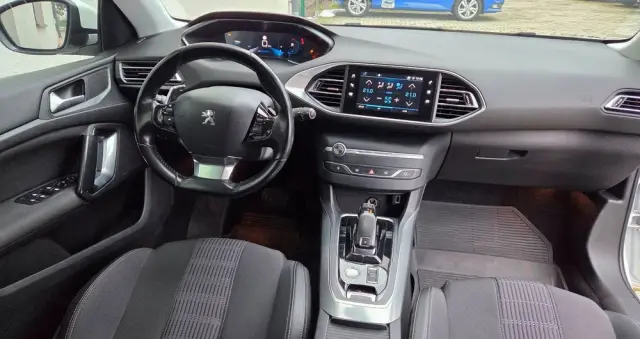 PEUGEOT 308 1.5 BlueHDi Allure Pack S&S EAT8