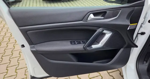 PEUGEOT 308 1.5 BlueHDi Allure Pack S&S EAT8