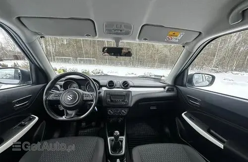 SUZUKI Swift 