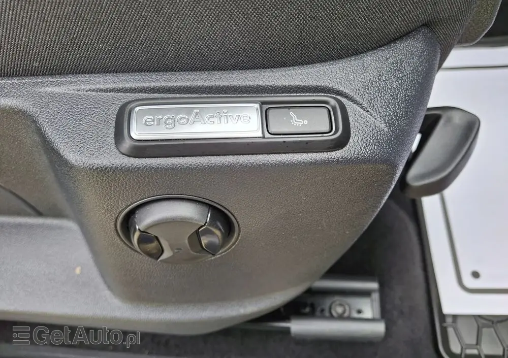 VOLKSWAGEN Tiguan 2.0 TDI SCR Life