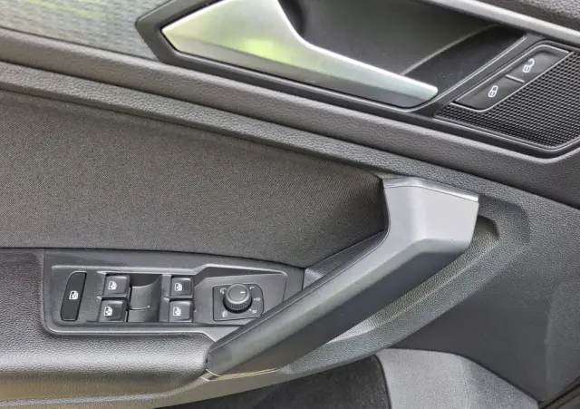 VOLKSWAGEN Tiguan 2.0 TDI SCR Life
