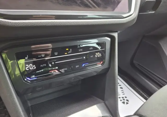 VOLKSWAGEN Tiguan 2.0 TDI SCR Life