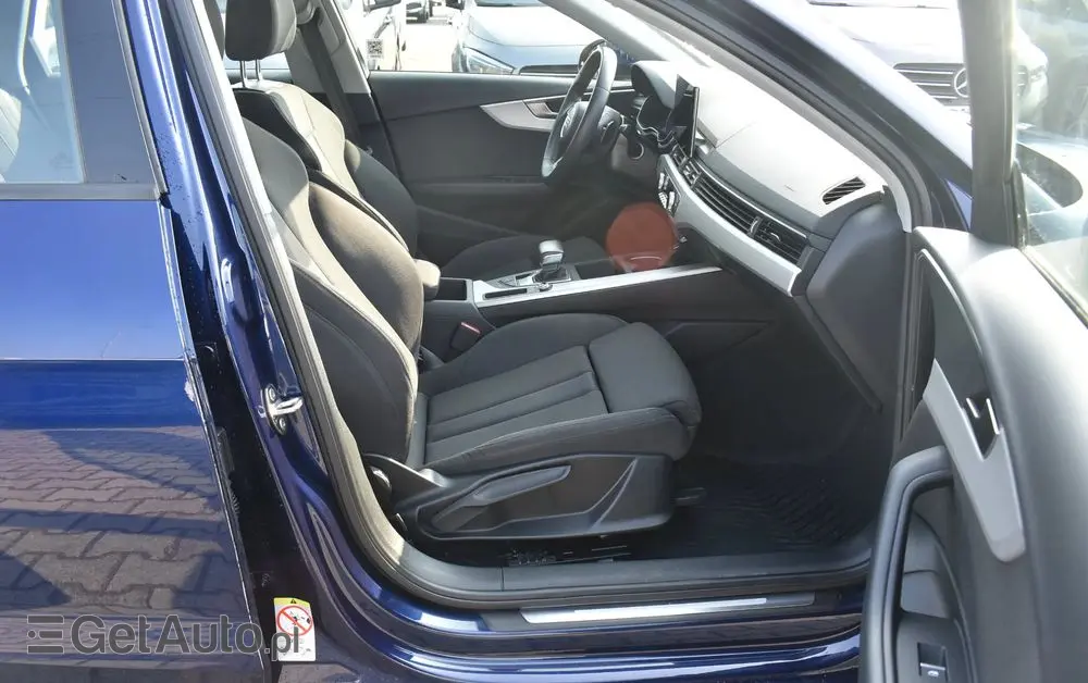 AUDI A4 Avant 35 TDI mHEV S tronic