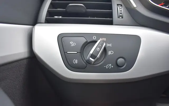 AUDI A4 Avant 35 TDI mHEV S tronic