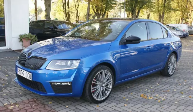 SKODA Octavia 