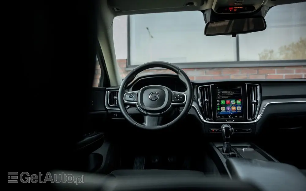VOLVO V60 D4 Drive-E Momentum