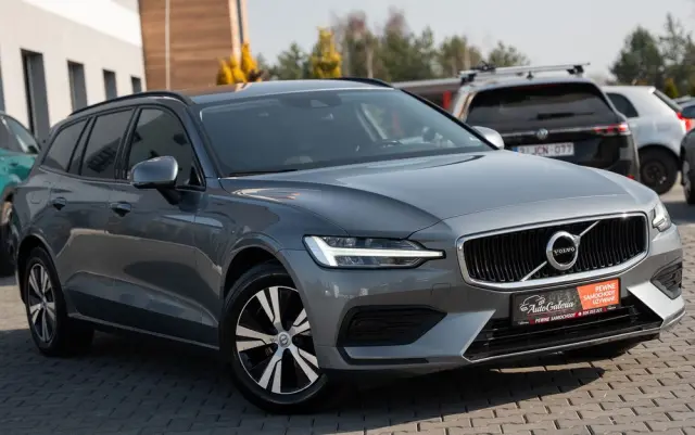 VOLVO V60 D4 Drive-E Momentum