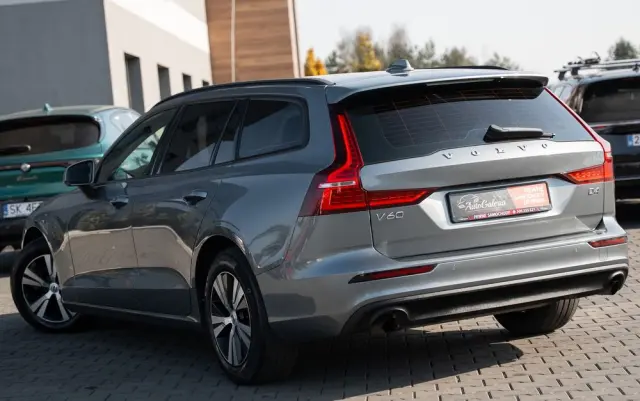 VOLVO V60 D4 Drive-E Momentum