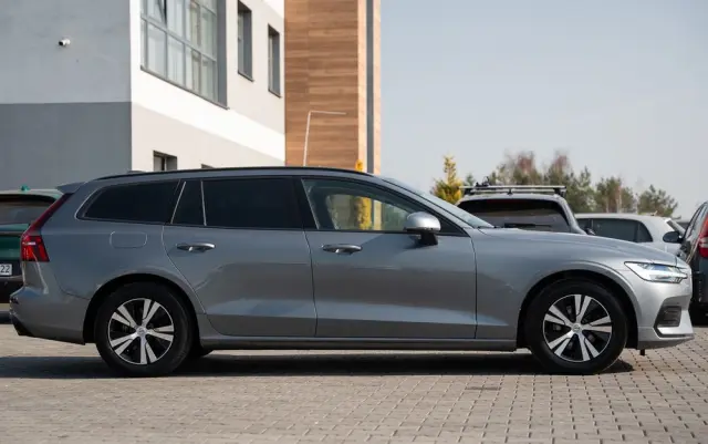 VOLVO V60 D4 Drive-E Momentum