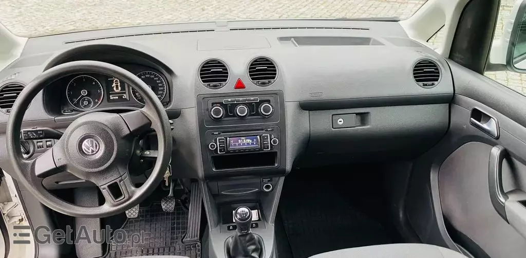 VOLKSWAGEN Caddy 