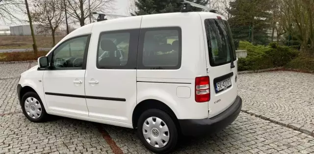 VOLKSWAGEN Caddy 