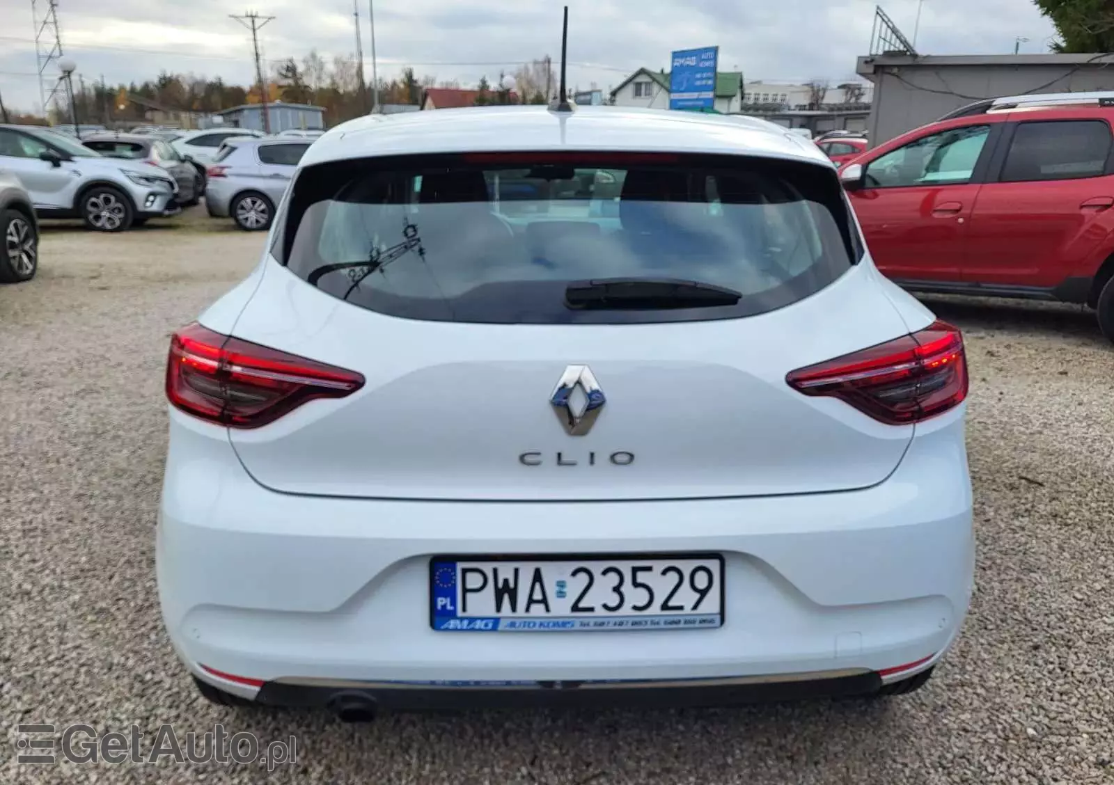 RENAULT Clio 