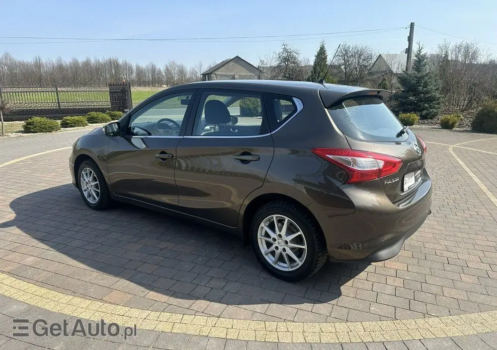 NISSAN Pulsar 