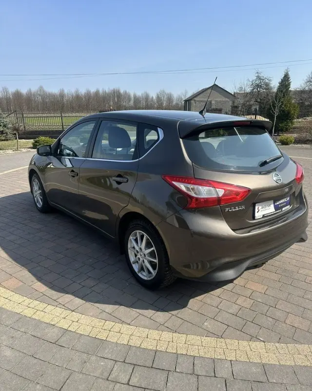 NISSAN Pulsar 