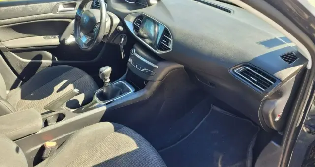 PEUGEOT 308 1.5 BlueHDi Active Pack Business S&S