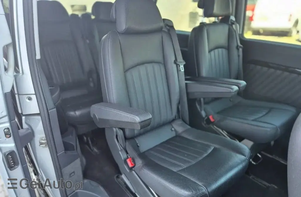 MERCEDES-BENZ Viano 