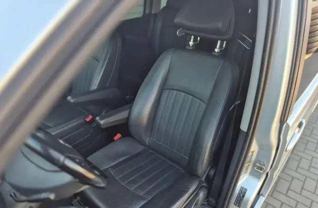 MERCEDES-BENZ Viano 