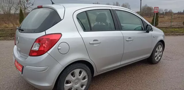 OPEL Corsa 1.3 CDTI (75 KM)