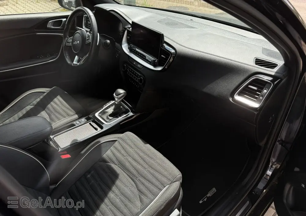 KIA Ceed 1.5 T-GDI GT-Line DCT