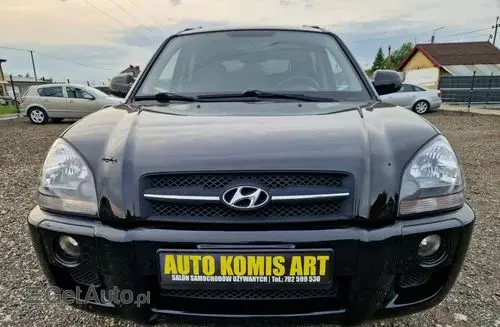 HYUNDAI Tucson 