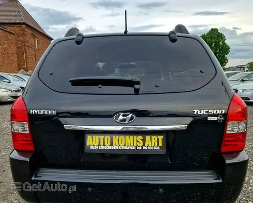 HYUNDAI Tucson 