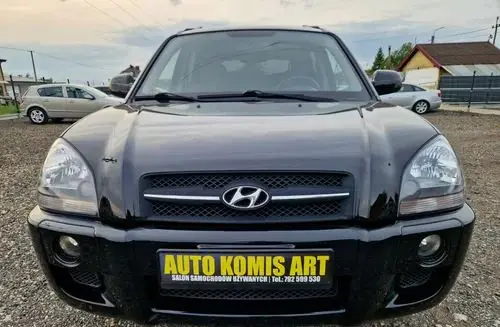 HYUNDAI Tucson 