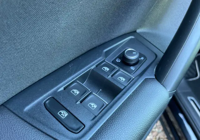 VOLKSWAGEN Tiguan 1.5 TSI EVO Elegance DSG