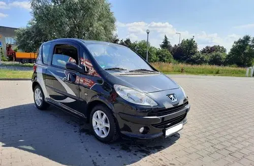 PEUGEOT 1007 