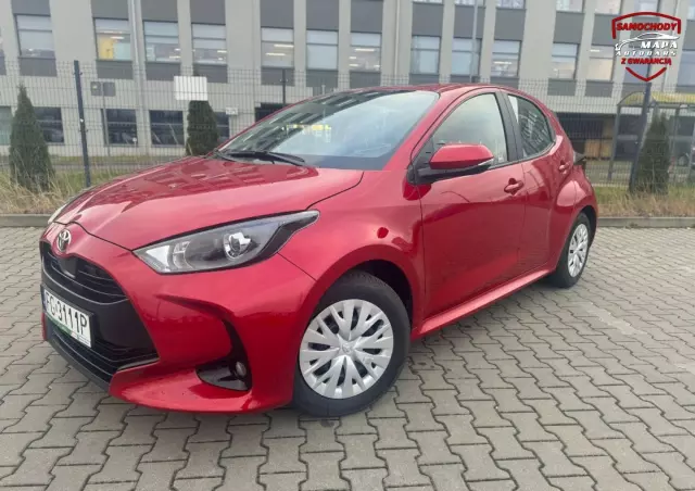 TOYOTA Yaris 