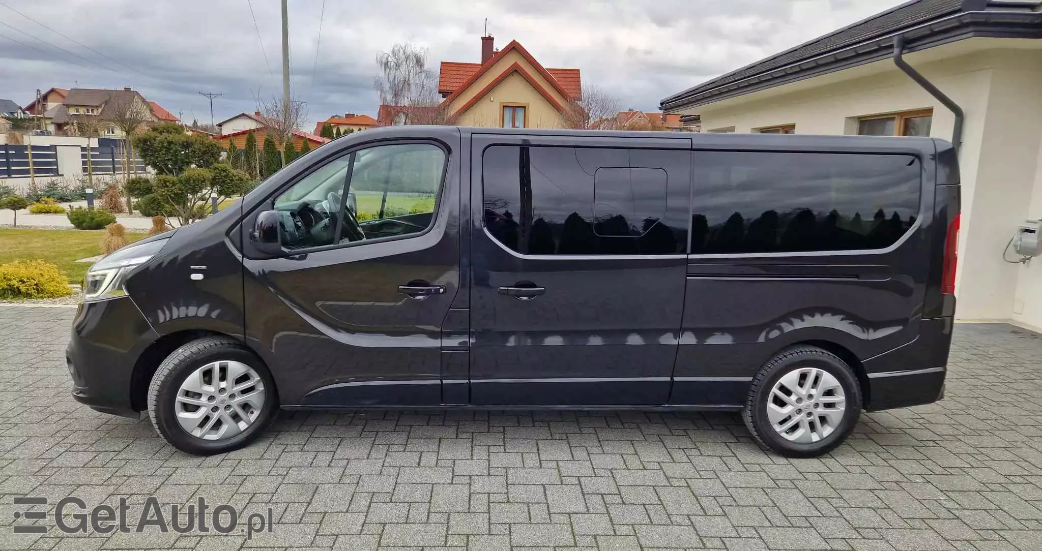 RENAULT Trafic Grand SpaceClass 2.0 dCi EDC