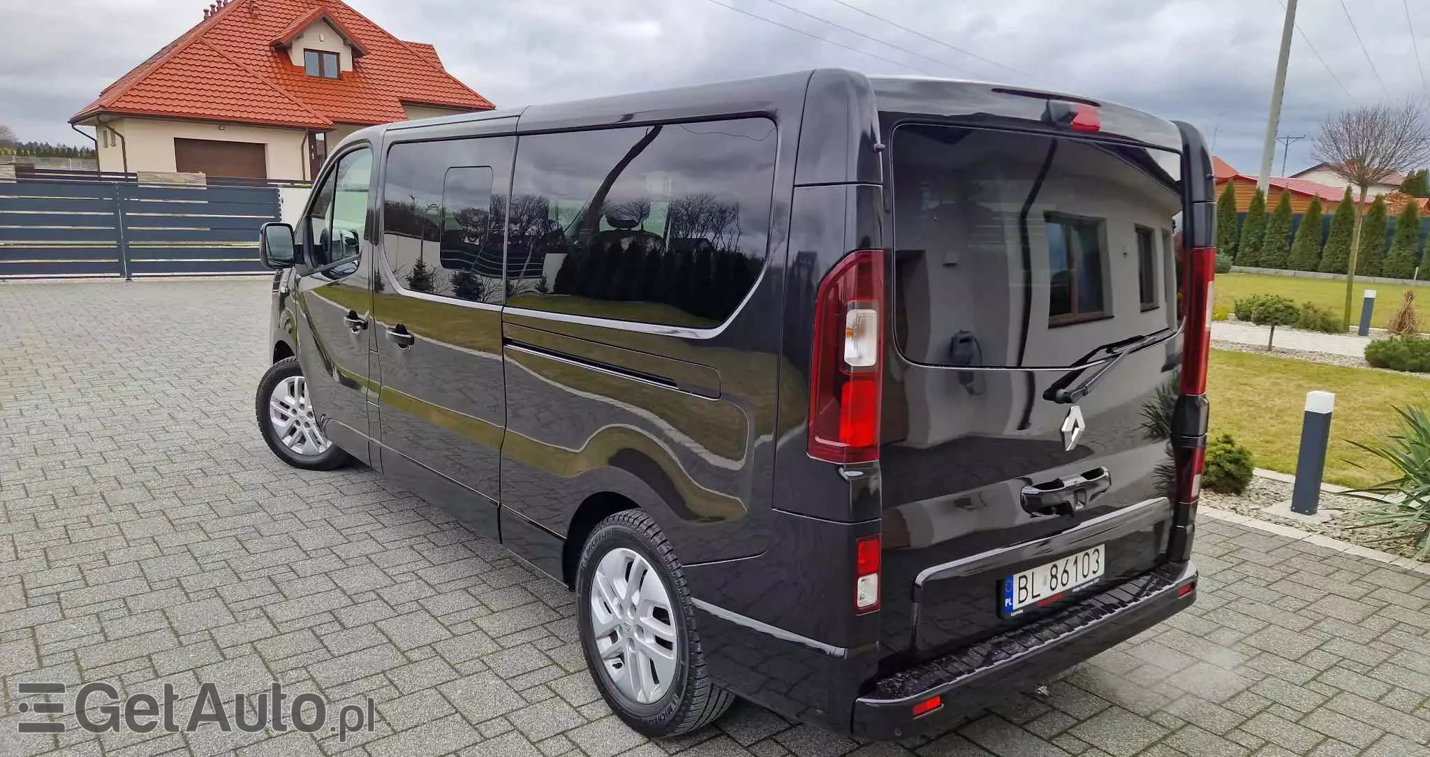 RENAULT Trafic Grand SpaceClass 2.0 dCi EDC