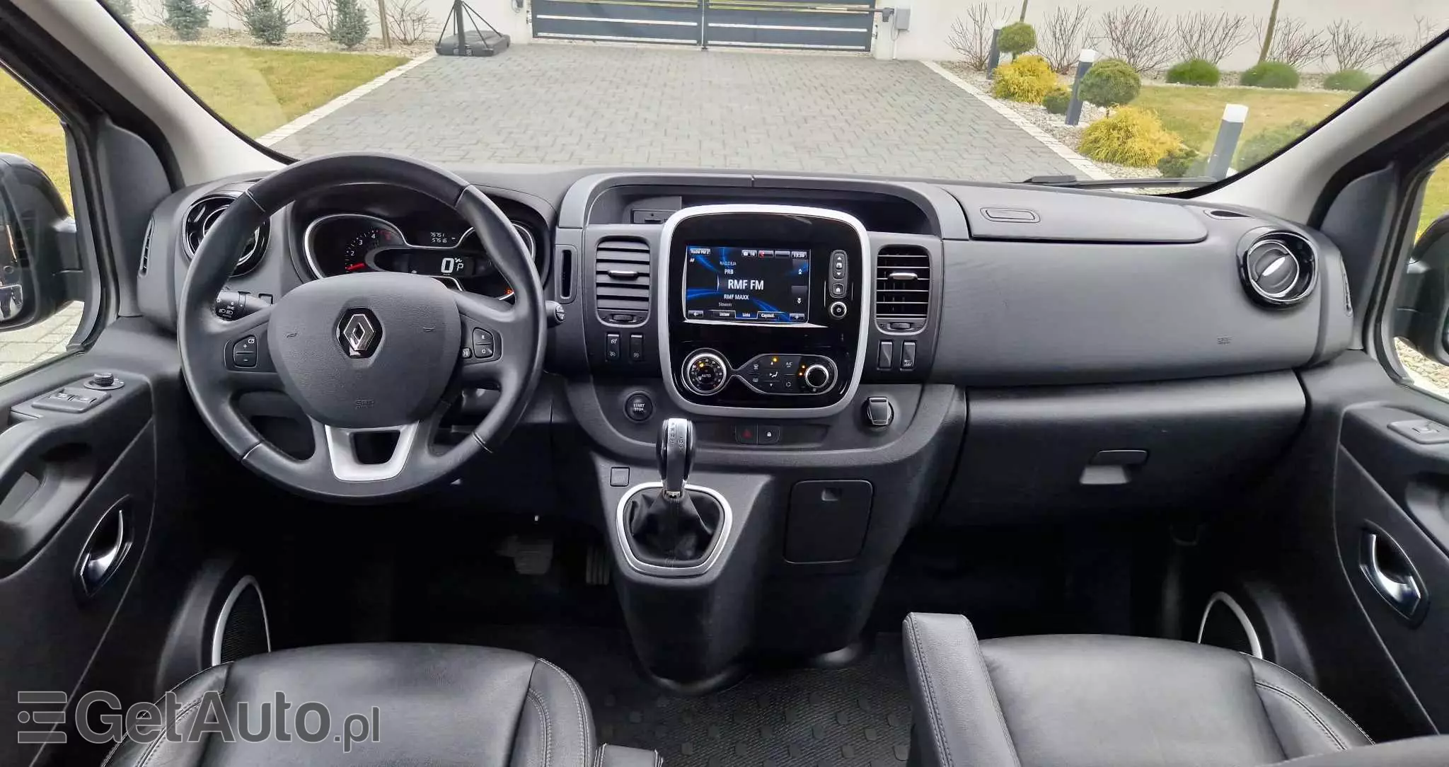 RENAULT Trafic Grand SpaceClass 2.0 dCi EDC