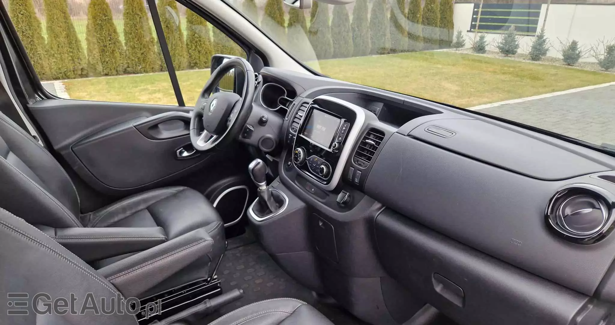 RENAULT Trafic Grand SpaceClass 2.0 dCi EDC