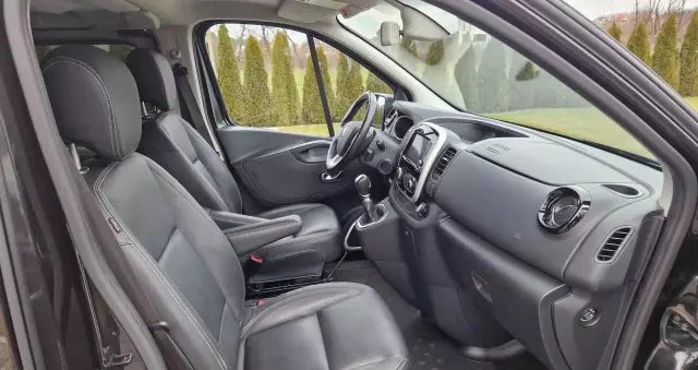 RENAULT Trafic Grand SpaceClass 2.0 dCi EDC