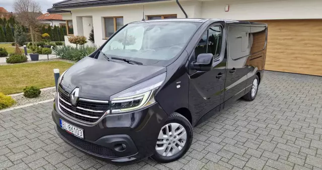 RENAULT Trafic Grand SpaceClass 2.0 dCi EDC