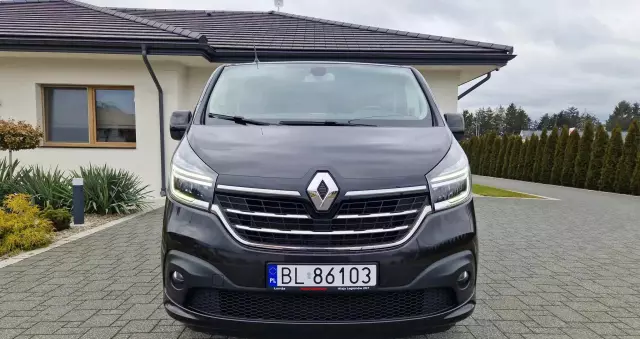 RENAULT Trafic Grand SpaceClass 2.0 dCi EDC