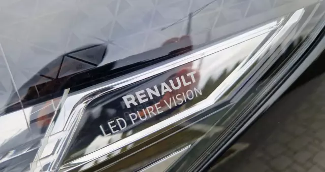 RENAULT Trafic Grand SpaceClass 2.0 dCi EDC